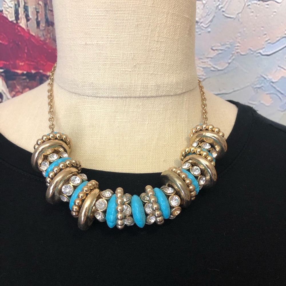 Rhinestone and blue chocker  necklace